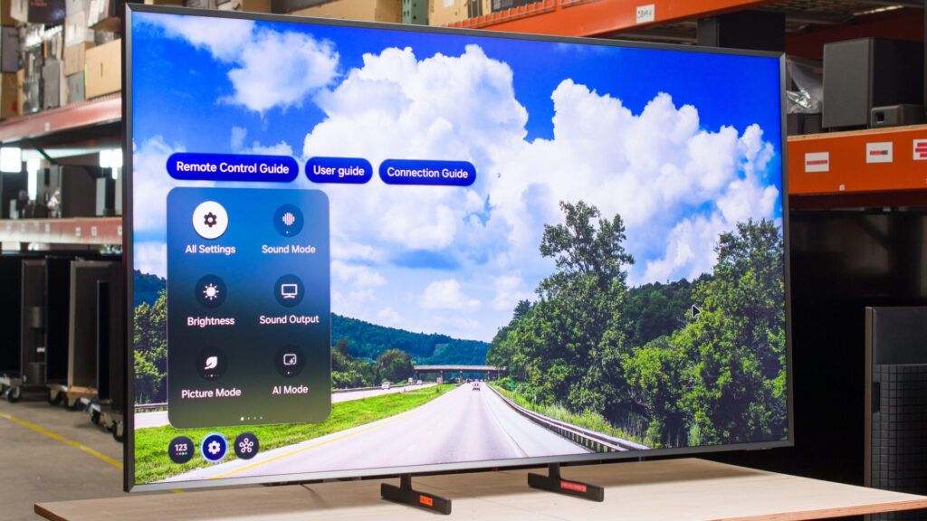 Samsung QN900F 8K